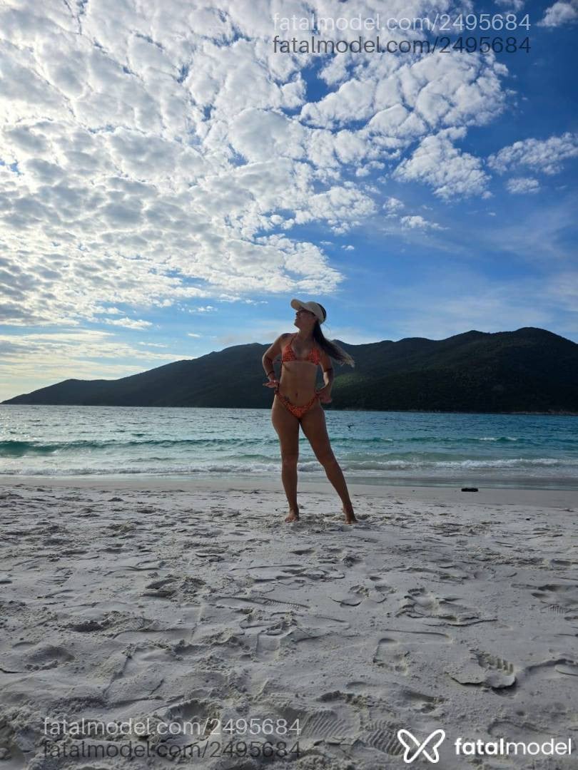 Acompanhante mulher loira (o) de olhos castanhos em Rio de Janeiro - Gisele Steinle