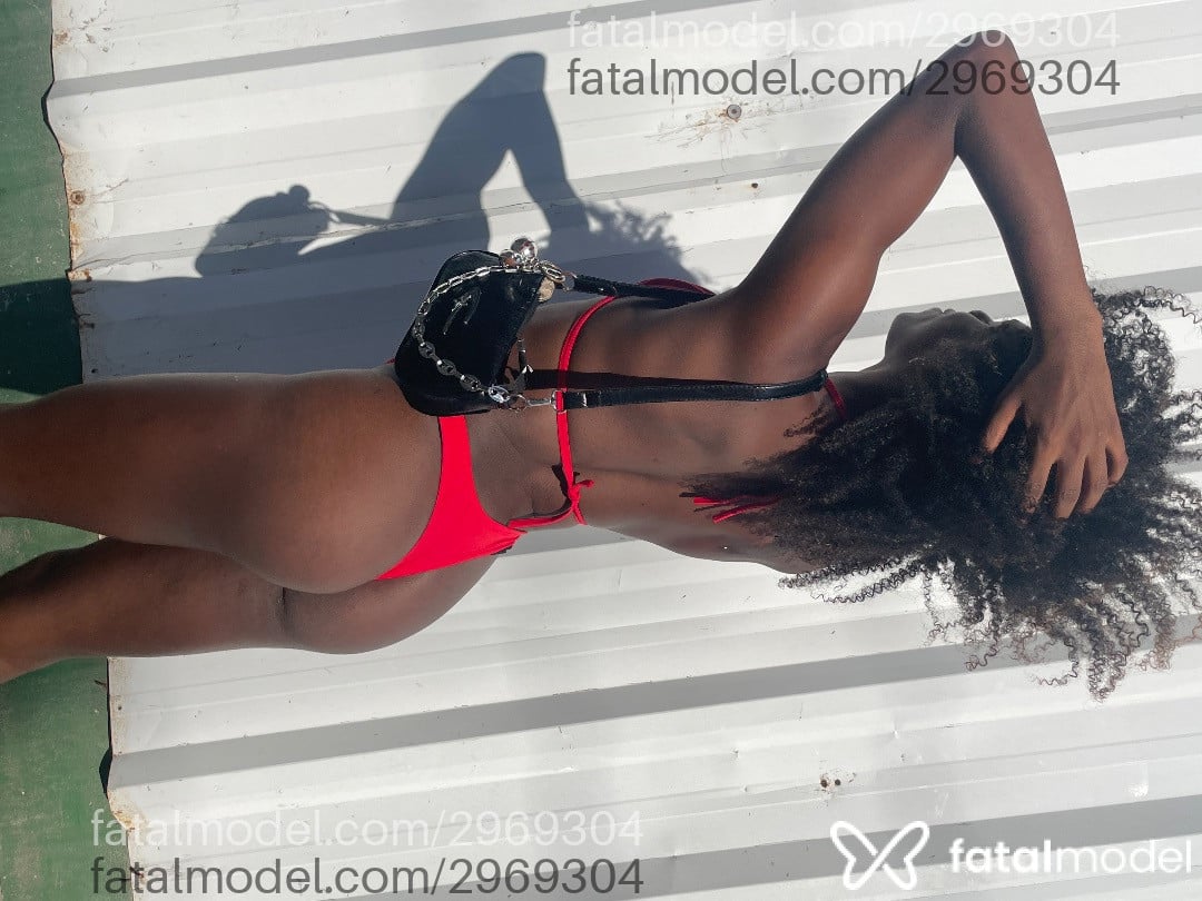 Acompanhante mulher trans morena (o) de olhos castanhos em Rio de Janeiro - Sheila Cristina