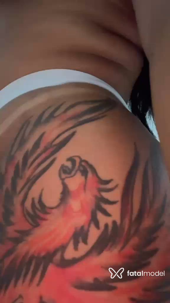 Acompanhante mulher morena (o) de olhos castanhos - Paty Abravanel