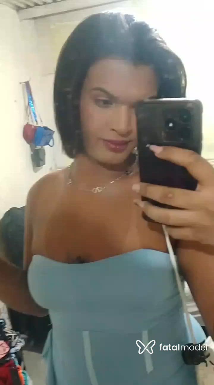 Acompanhante mulher trans morena (o) de olhos castanhos - Taunyribeiro