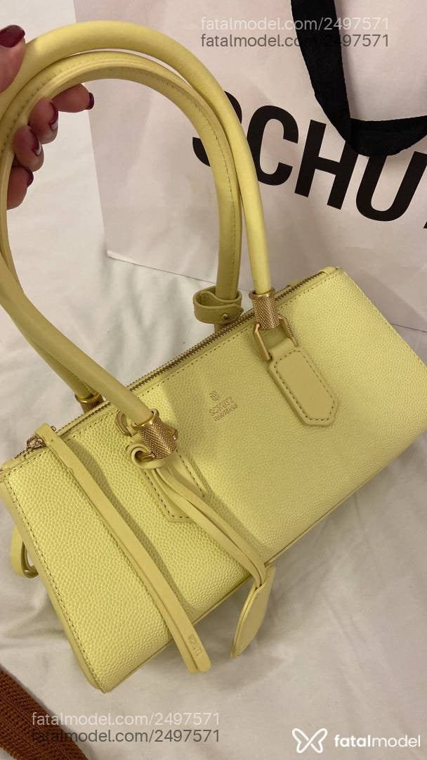 Acompanhante mulher trans loira (o) de olhos verdes - Bruna Hermès