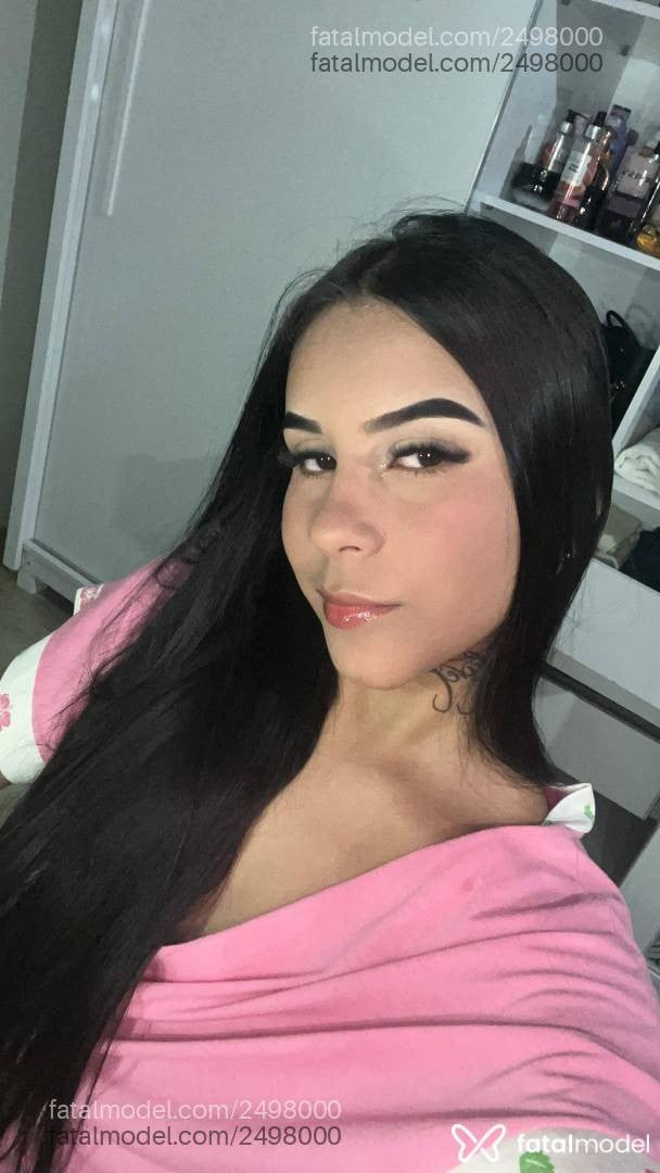 Acompanhante mulher morena (o) de olhos castanhos - Biiia Acompanhante mulher morena (o) de olhos castanhos - Biiia