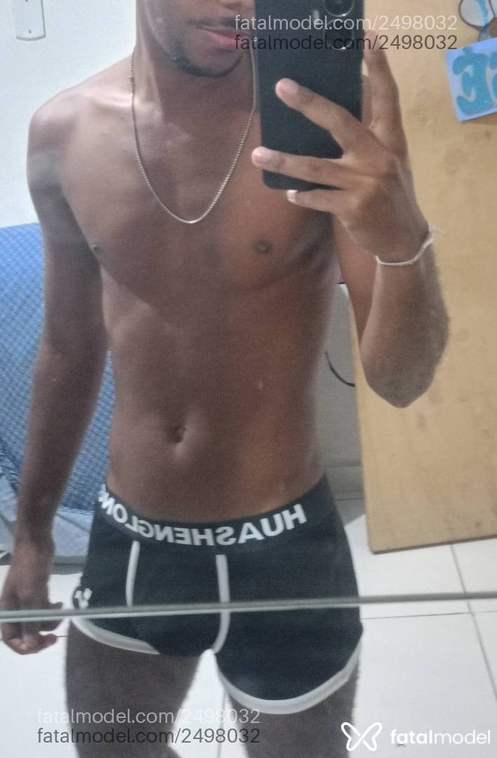 Acompanhante homem loira (o) de olhos castanhos em Angra dos Reis - Brasileirinho