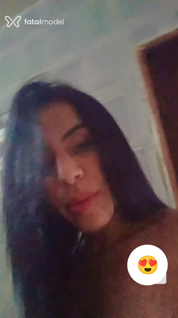 Acompanhante mulher com cabelo castanho de olhos mel em Olinda Acompanhante mulher com cabelo castanho de olhos mel em Olinda - Bruna Danttas