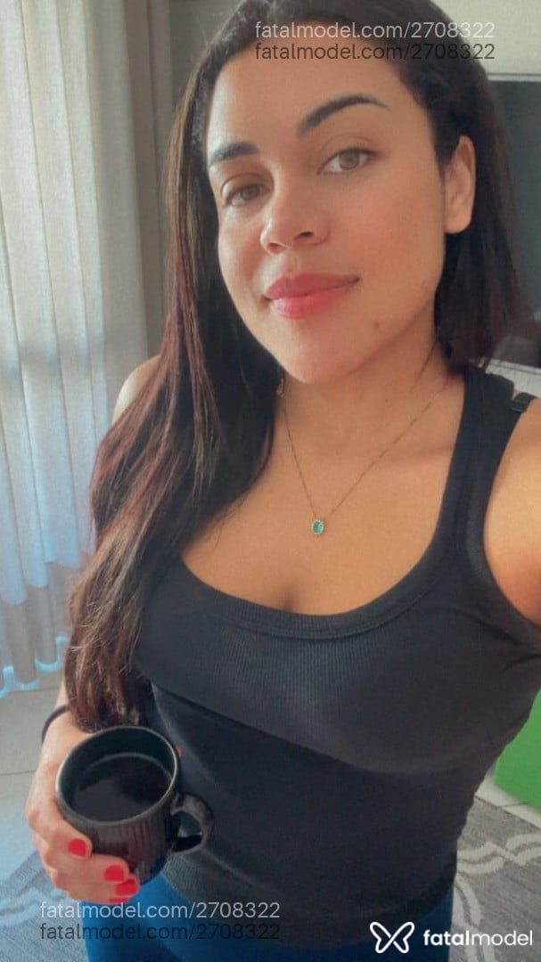 Acompanhante mulher trans morena (o) de olhos verdes em Biguaçu Acompanhante mulher trans morena (o) de olhos verdes em Biguaçu - Bruna