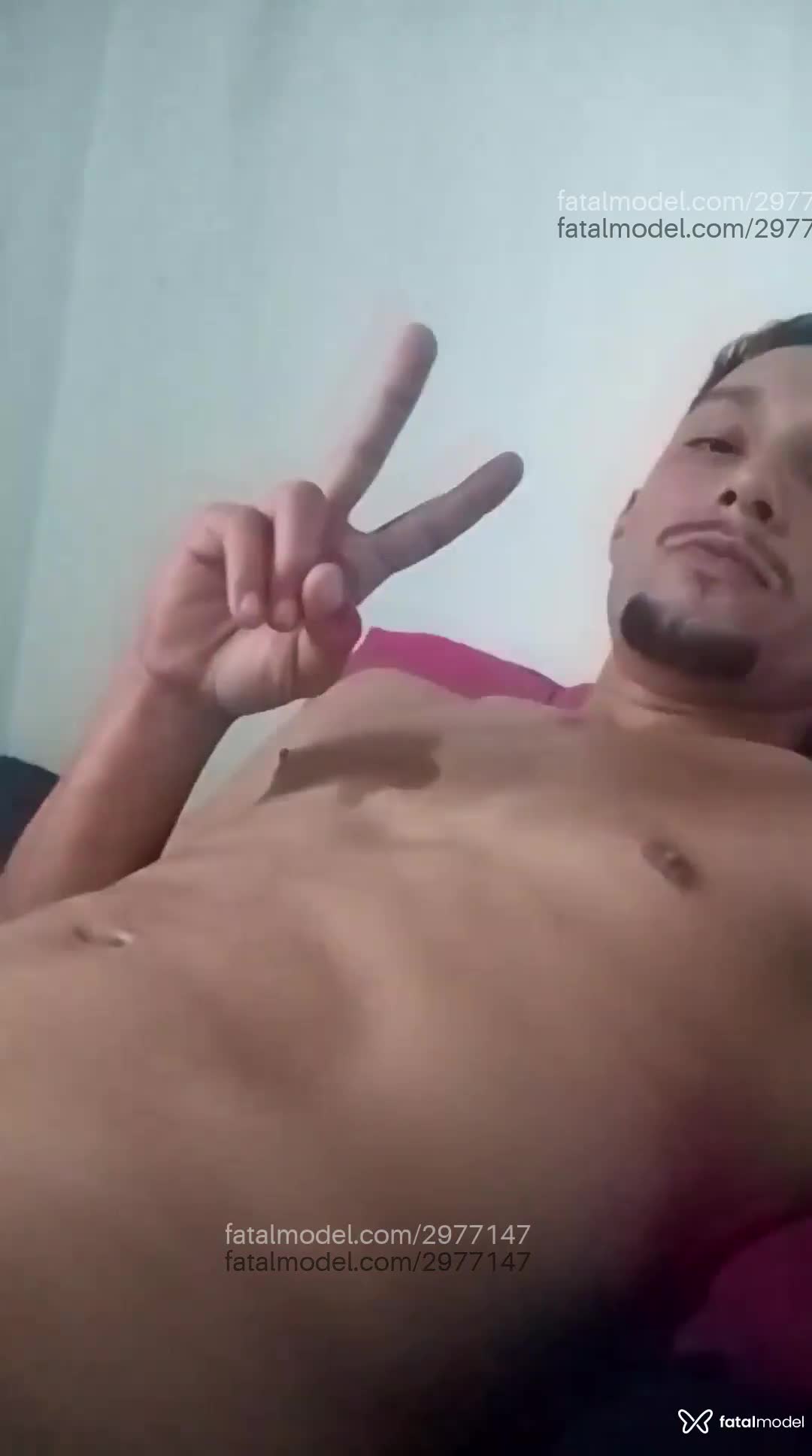 Acompanhante homem morena (o) de olhos castanhos em Lajeado Acompanhante homem morena (o) de olhos castanhos em Lajeado - Tales Adriel