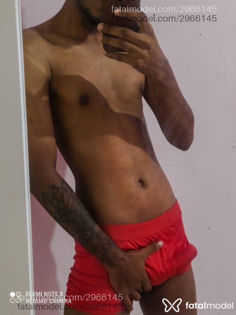 Acompanhante homem morena (o) de olhos castanhos em Palmas Acompanhante homem morena (o) de olhos castanhos em Palmas - Felipe