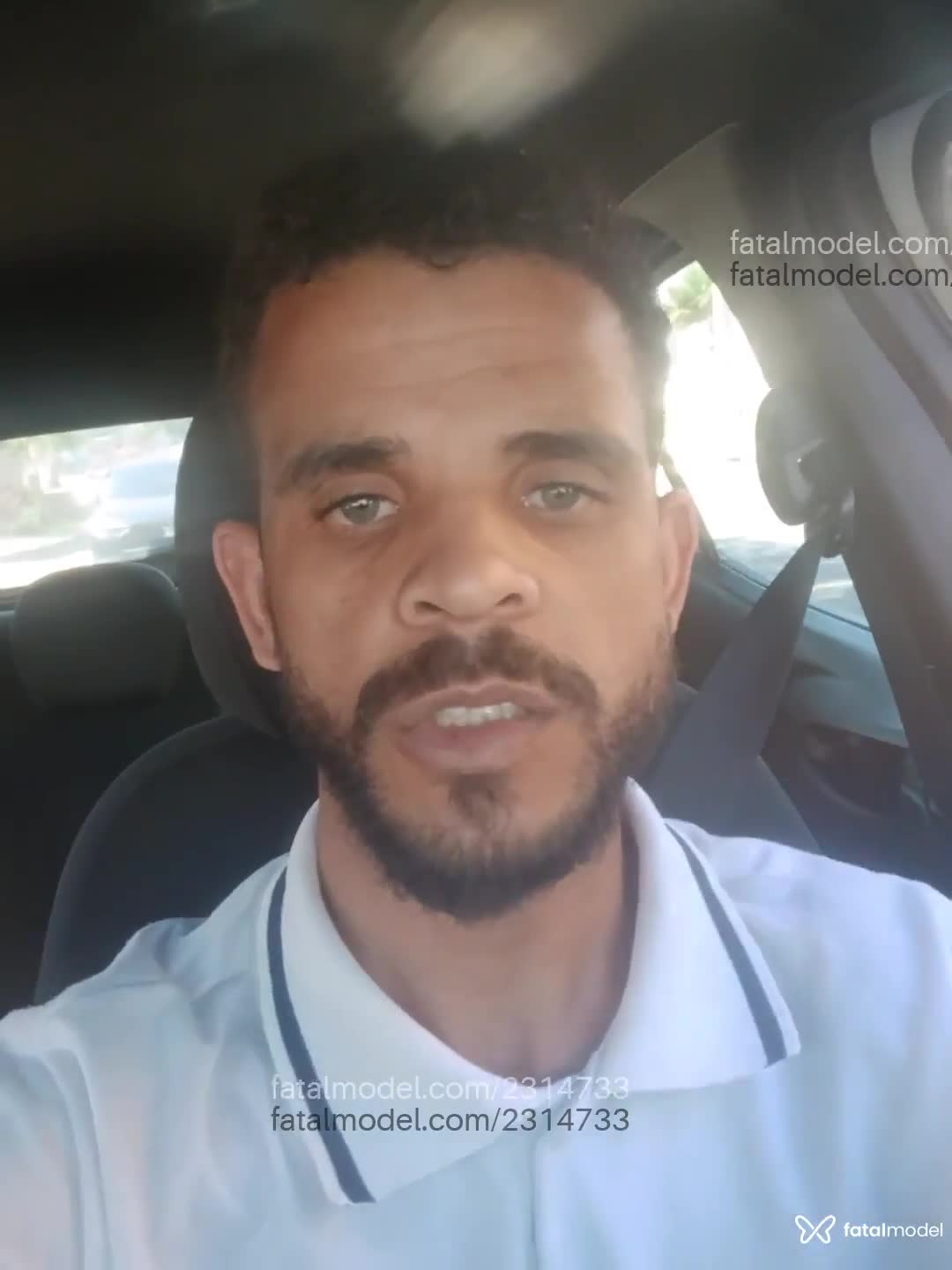 Acompanhante homem morena (o) de olhos verdes em Belo Horizonte - Pretin Ls