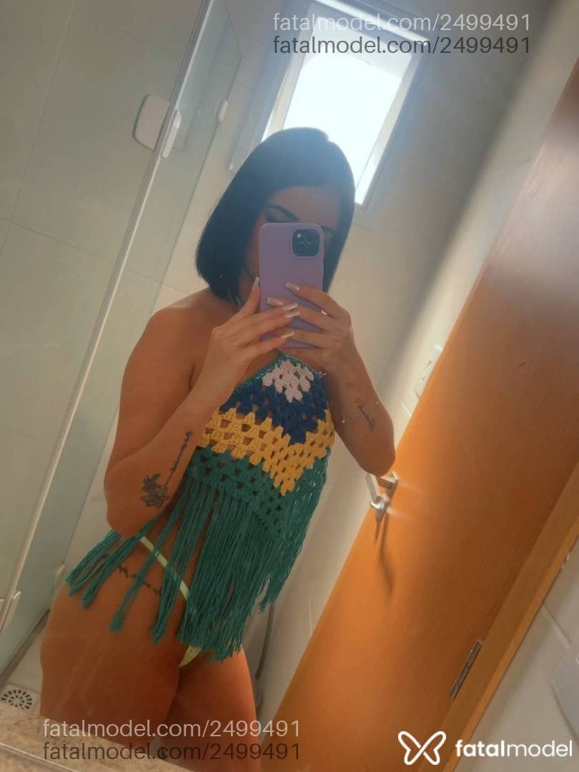 Acompanhante mulher morena (o) de olhos mel - Luisa Martins
