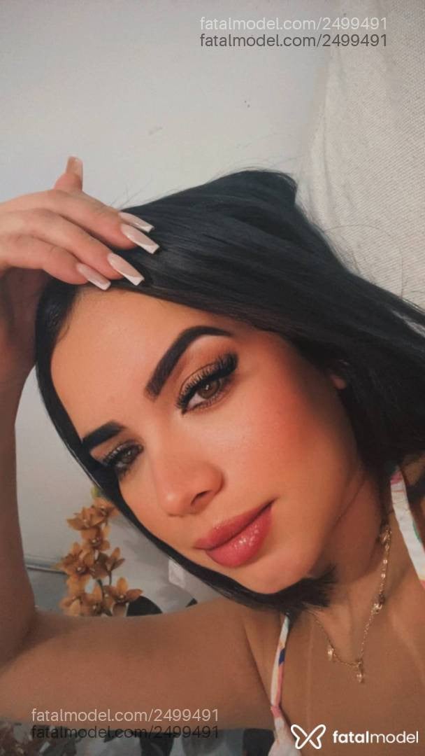 Acompanhante mulher morena (o) de olhos mel - Raffa Nunes