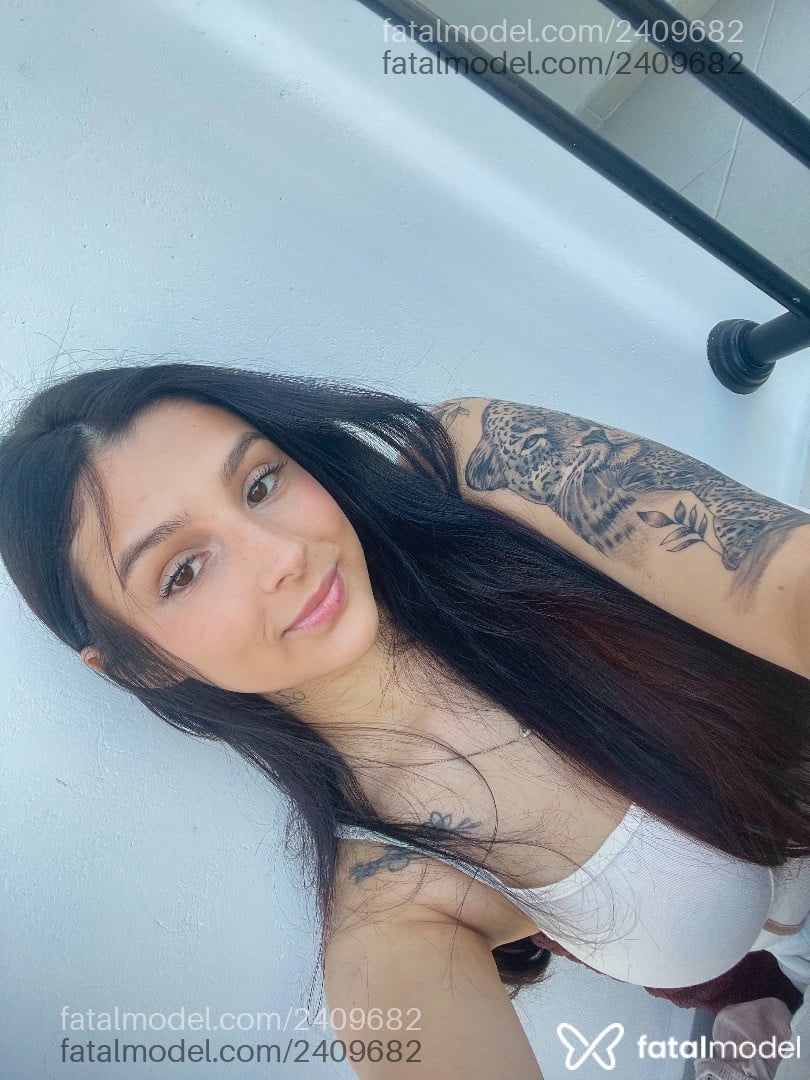 Acompanhante mulher morena (o) de olhos castanhos - Eduarda Vedoi