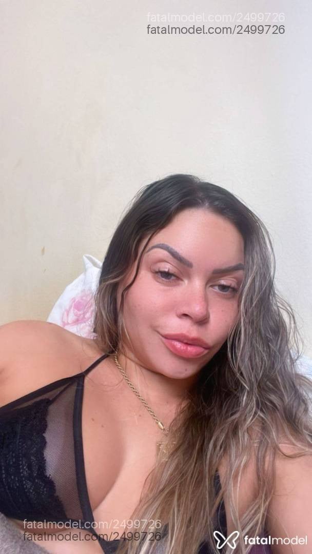 Acompanhante mulher loira (o) de olhos verdes - Isabela Santos