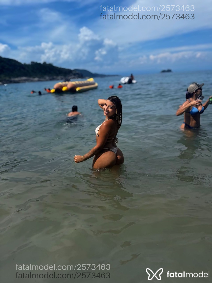 Acompanhante mulher loira (o) de olhos castanhos em Guaíra - Laís