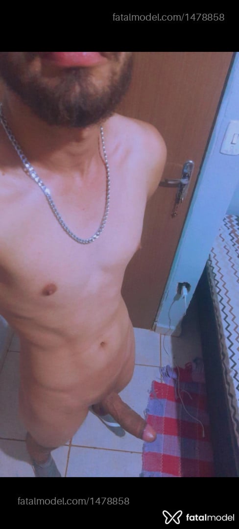 Acompanhante homem morena (o) de olhos castanhos em Uberaba Acompanhante homem morena (o) de olhos castanhos em Uberaba - Mineirinho