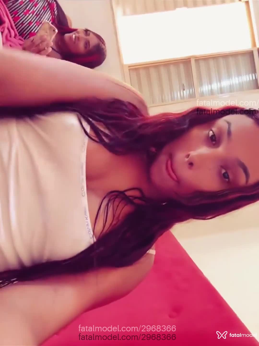 Acompanhante mulher trans ruiva (o) de olhos castanhos em Ourinhos - Evellyn