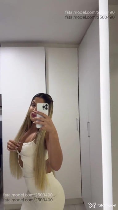 Acompanhante mulher loira (o) de olhos castanhos em Rio de Janeiro Acompanhante mulher loira (o) de olhos castanhos em Rio de Janeiro - Amanda