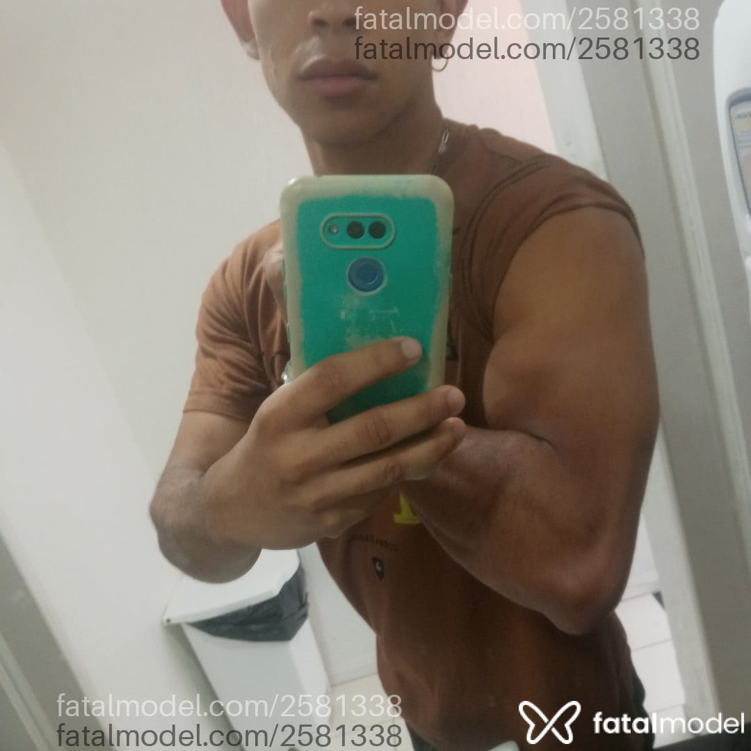 Acompanhante homem morena (o) de olhos castanhos em Jacobina - Bbzinho