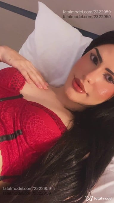 Acompanhante mulher trans morena (o) de olhos castanhos em São Paulo - Valentina