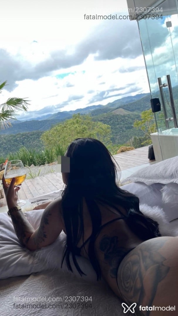 Acompanhante mulher morena (o) de olhos pretos em Brasília - Kiara Valenttina
