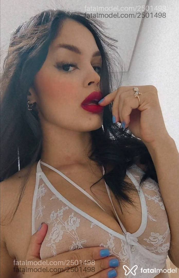 Acompanhante mulher morena (o) de olhos castanhos em Tubarão - Ayla