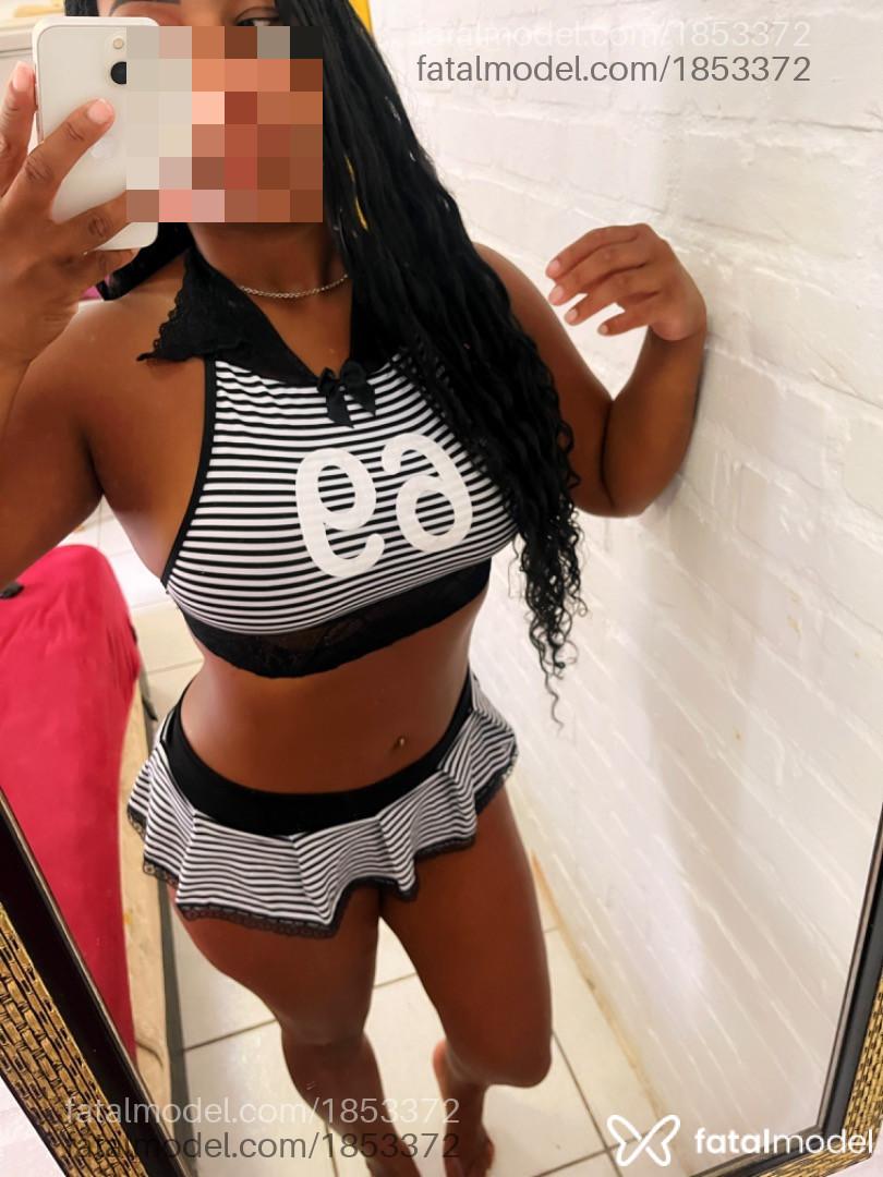 Acompanhante mulher morena (o) de olhos pretos em Balneário Piçarras - Jheny Bonfim