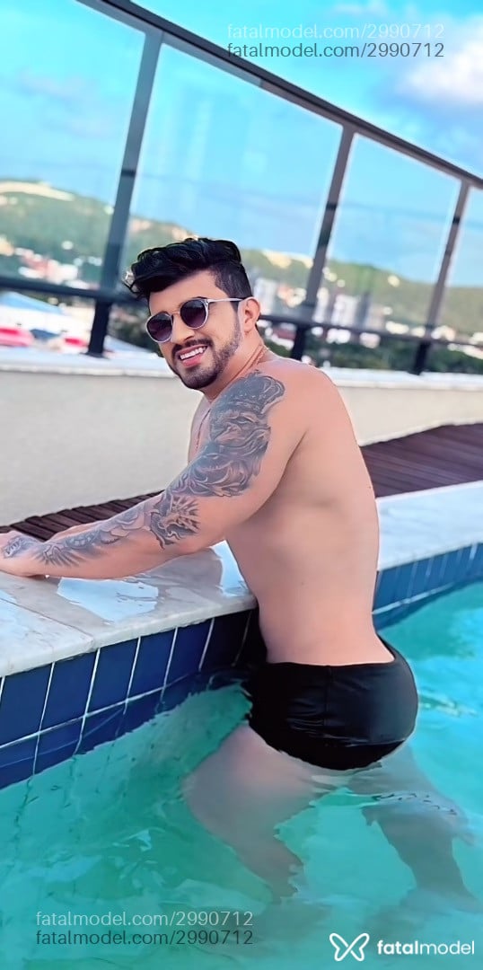 Acompanhante homem morena (o) de olhos castanhos em Recife - Jhonata