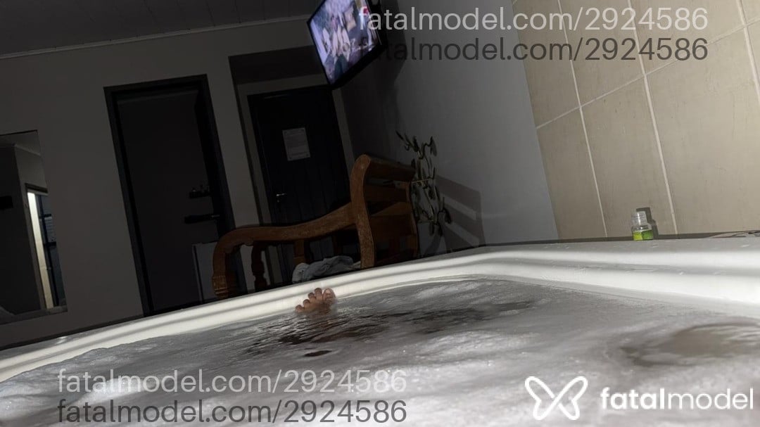 Acompanhante mulher morena (o) de olhos castanhos em São Paulo Acompanhante mulher morena (o) de olhos castanhos em São Paulo - ágatha