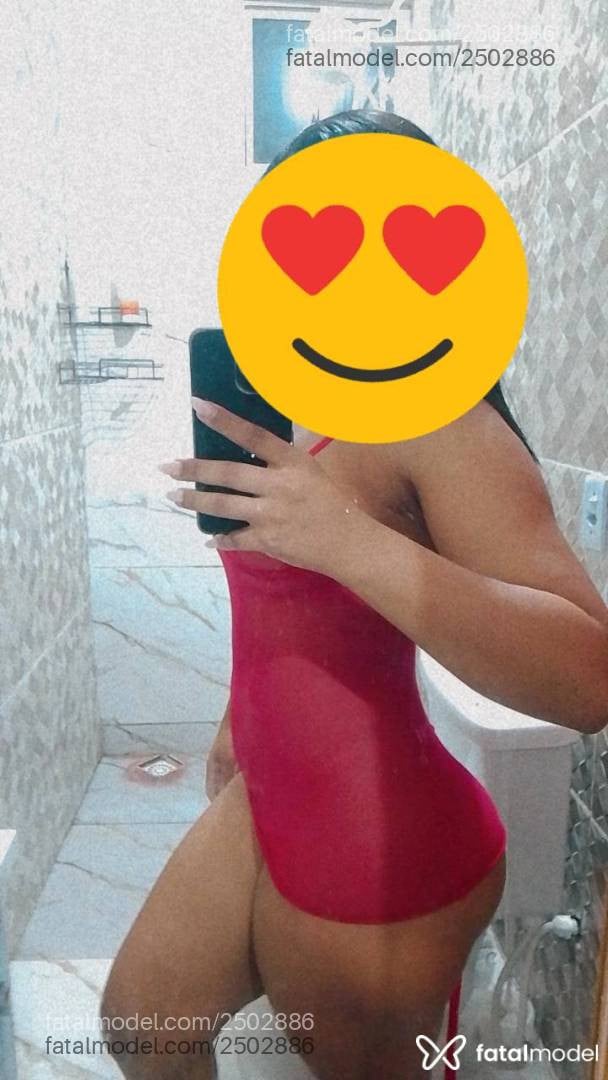 Acompanhante mulher morena (o) de olhos pretos - Babiii