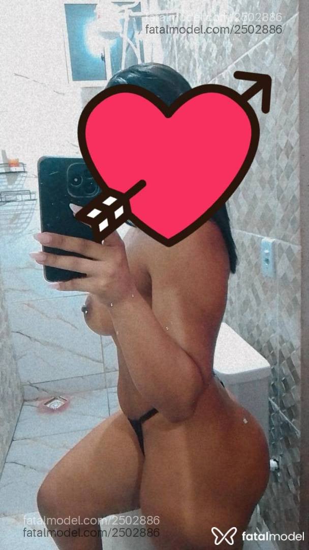 Acompanhante mulher morena (o) de olhos pretos - Babiii