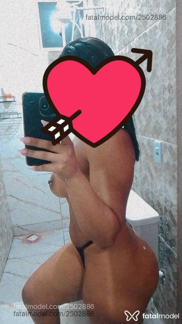 Acompanhante mulher morena (o) de olhos pretos - Babiii