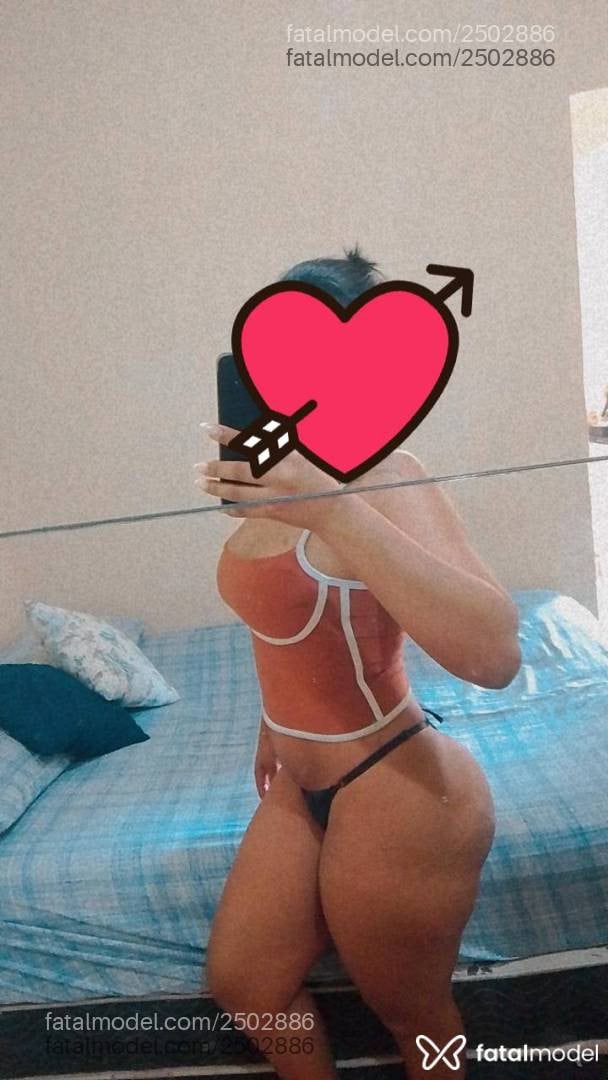 Acompanhante mulher morena (o) de olhos pretos - Babiii