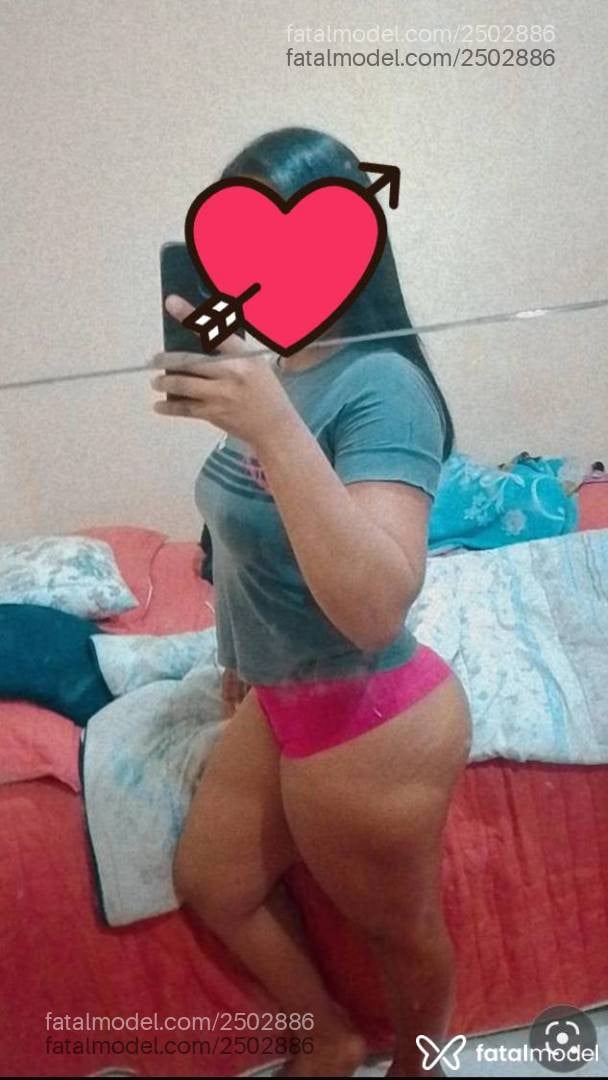 Acompanhante mulher morena (o) de olhos pretos - Babiii