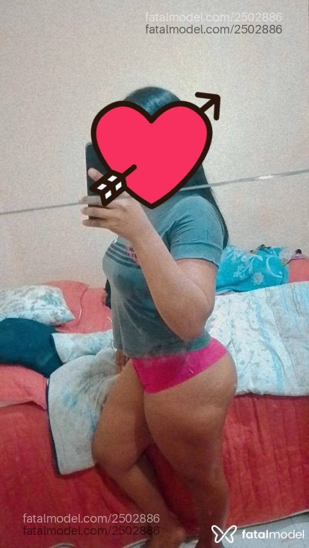 Acompanhante mulher morena (o) de olhos pretos - Babiii