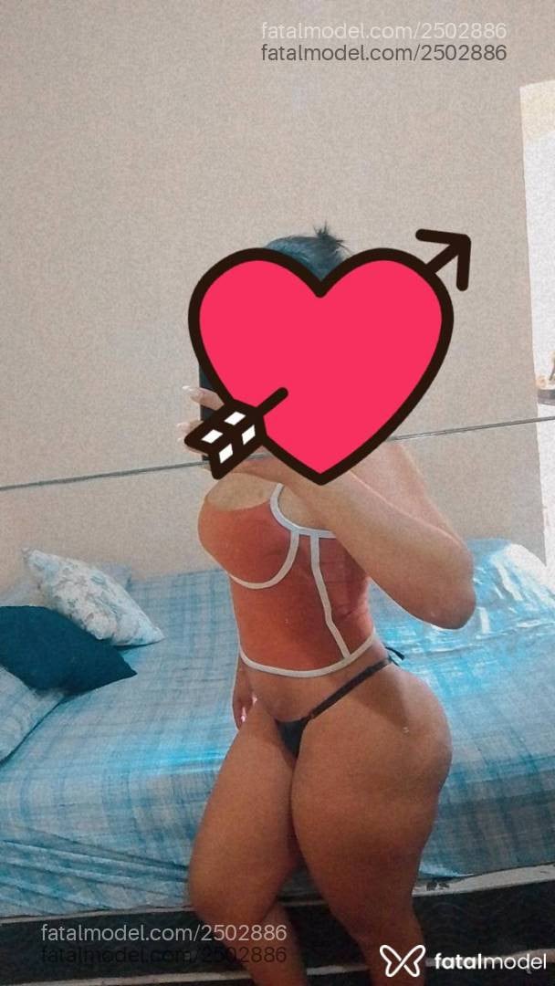 Acompanhante mulher morena (o) de olhos pretos - Babiii