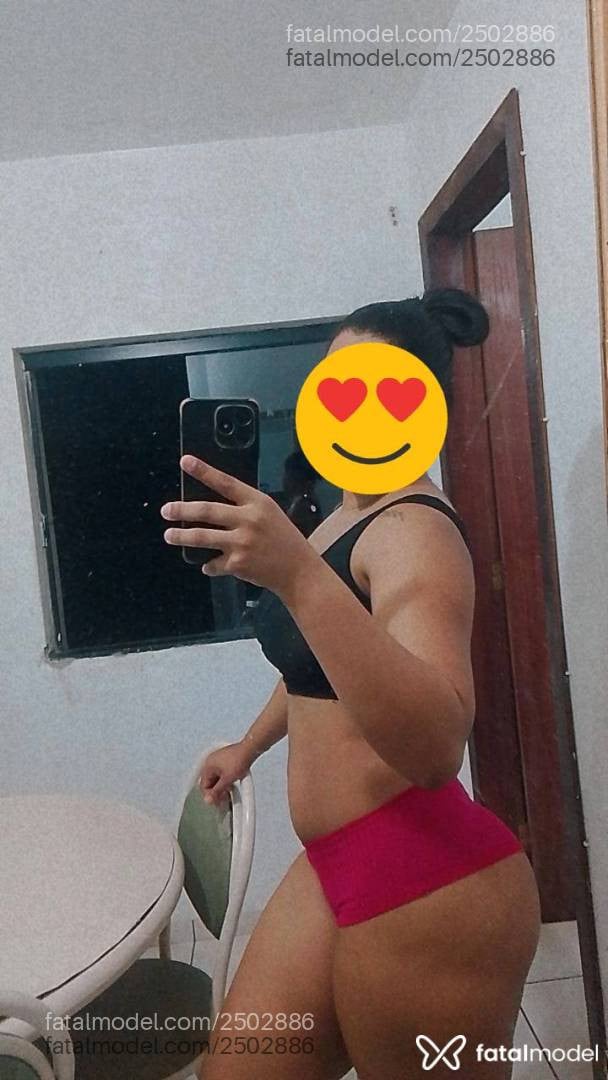Acompanhante mulher morena (o) de olhos pretos - Babiii