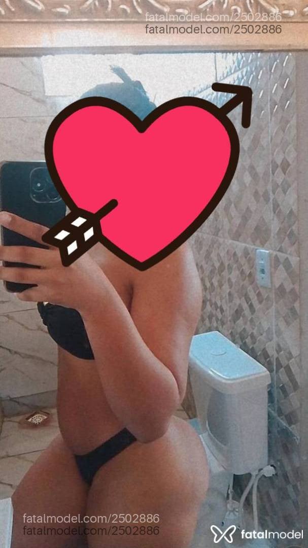 Acompanhante mulher morena (o) de olhos pretos em São Pedro da Aldeia - Babiii