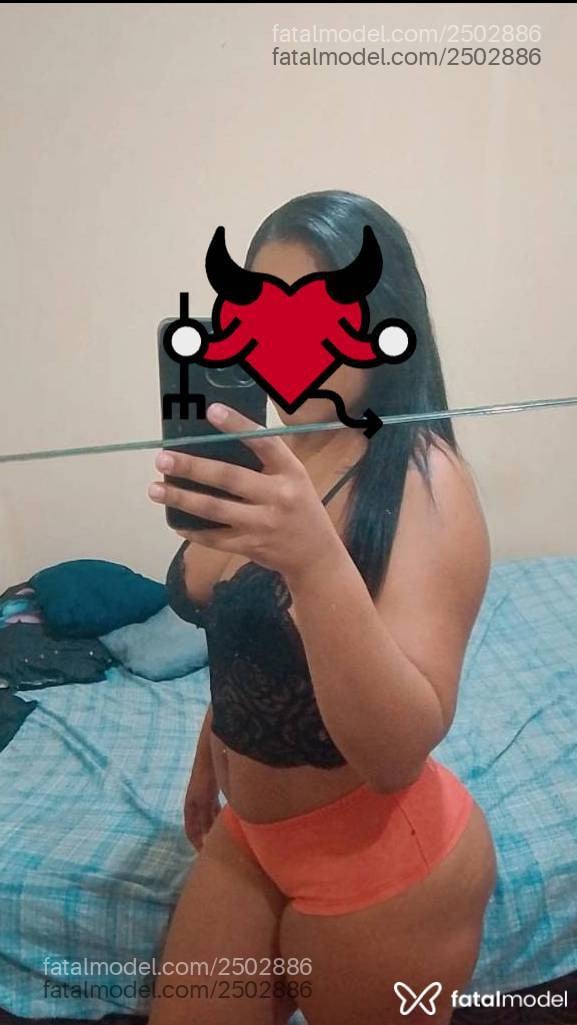 Acompanhante mulher morena (o) de olhos pretos em São Pedro da Aldeia - Babiii