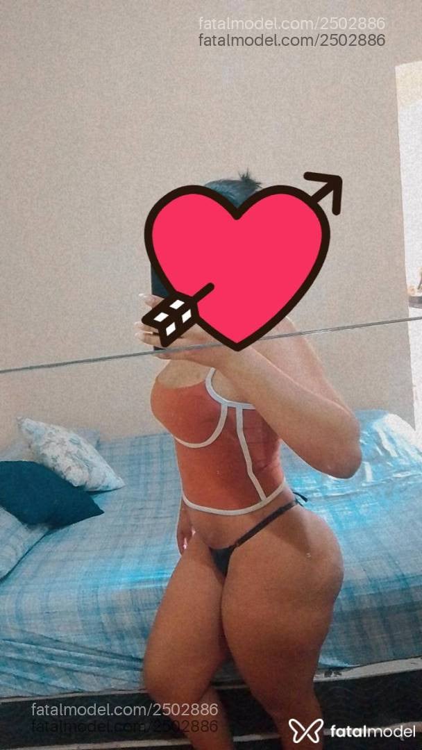 Acompanhante mulher morena (o) de olhos pretos - Babiii