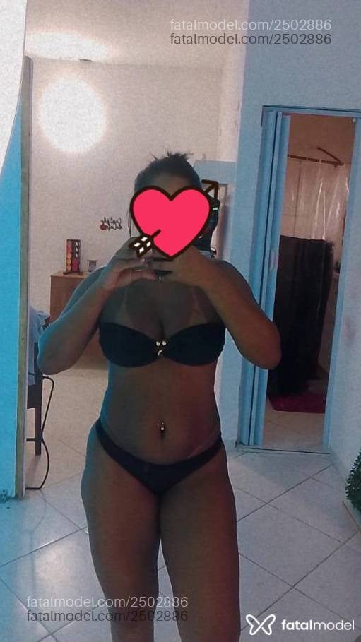 Acompanhante mulher morena (o) de olhos pretos - Babiii