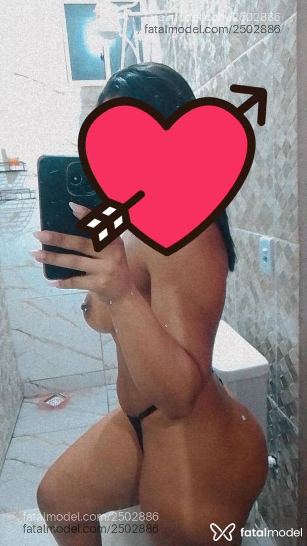 Acompanhante mulher morena (o) de olhos pretos - Babiii