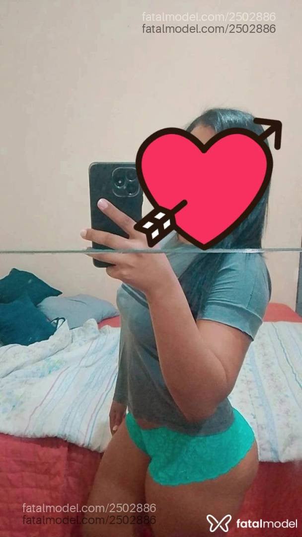 Acompanhante mulher morena (o) de olhos pretos em São Pedro da Aldeia - Babiii