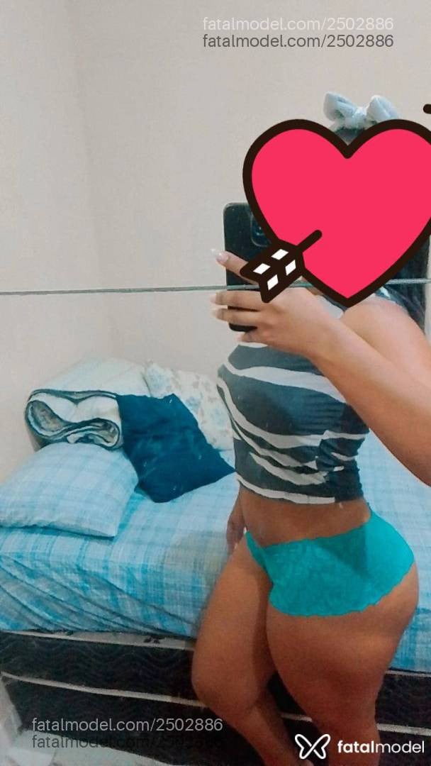 Acompanhante mulher morena (o) de olhos pretos - Babiii