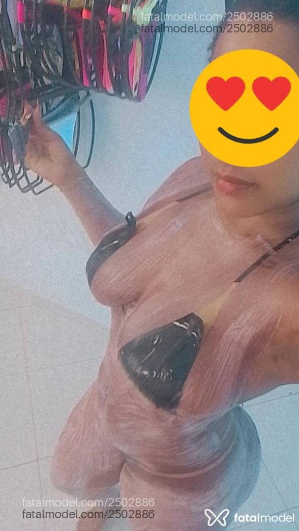 Acompanhante mulher morena (o) de olhos pretos - Babiii