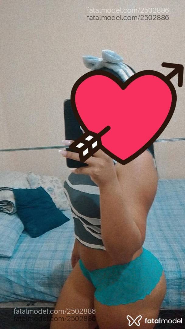 Acompanhante mulher morena (o) de olhos pretos - Babiii