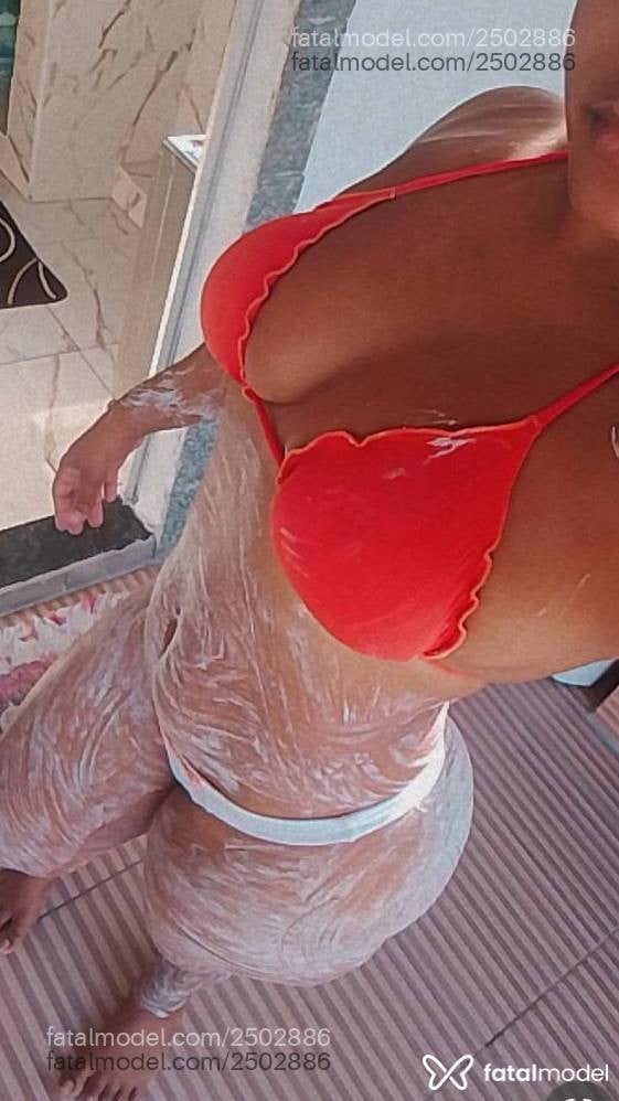 Acompanhante mulher morena (o) de olhos pretos em São Pedro da Aldeia - Babiii
