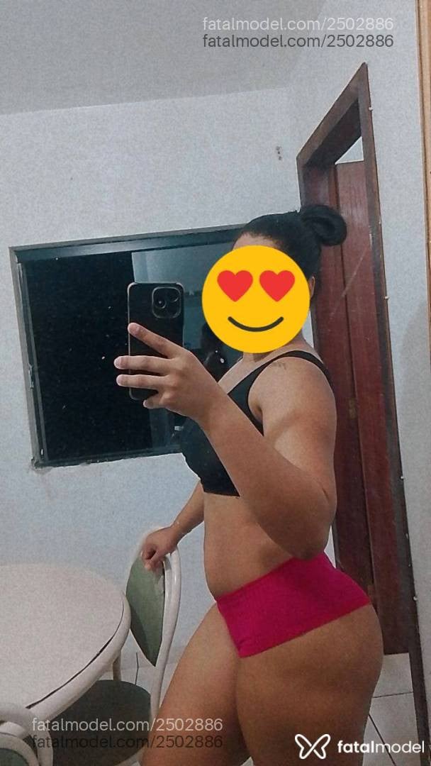 Acompanhante mulher morena (o) de olhos pretos - Babiii