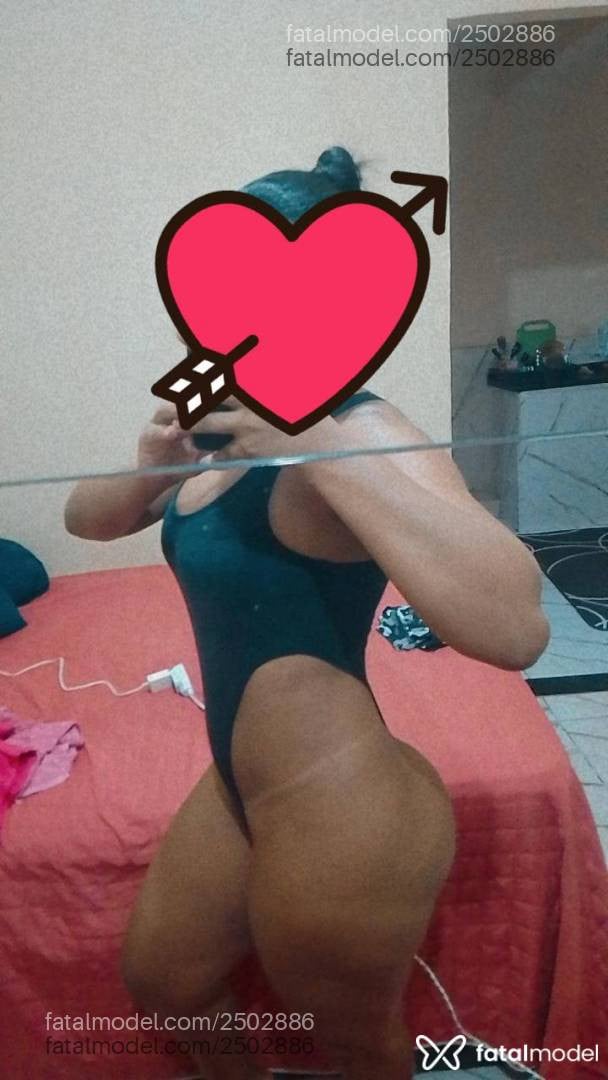 Acompanhante mulher morena (o) de olhos pretos - Babiii