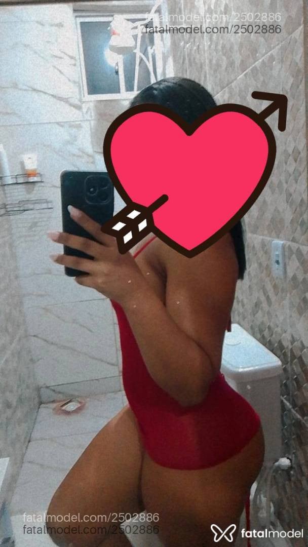 Acompanhante mulher morena (o) de olhos pretos - Babiii