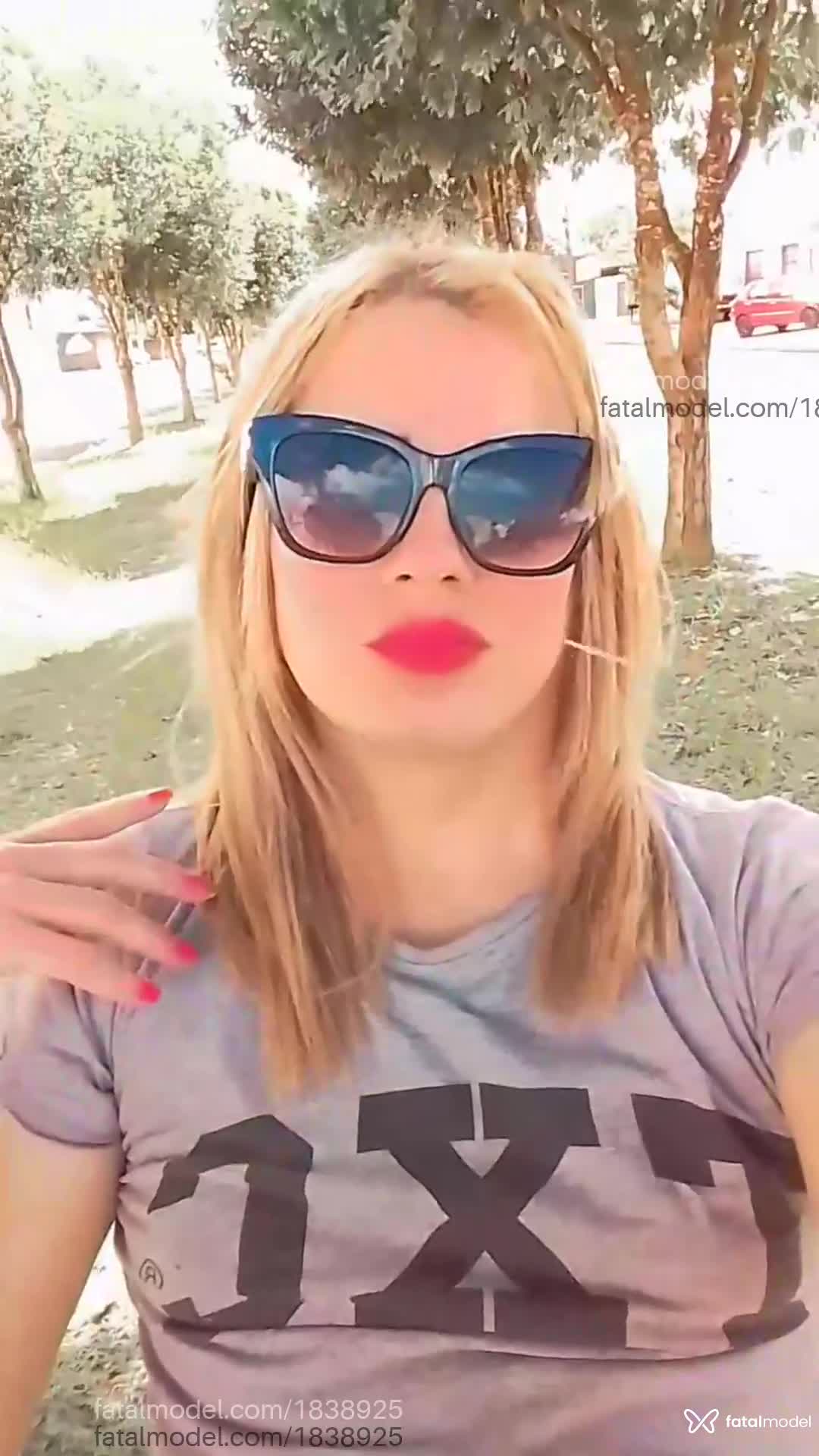 Acompanhante não-binário loira (o) de olhos castanhos em Vilhena - Natalia Vilhena