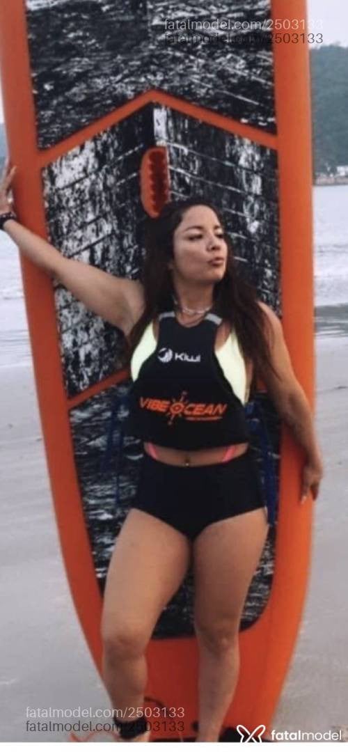 Acompanhante mulher com cabelo castanho de olhos castanhos em Cascavel - Rafaela